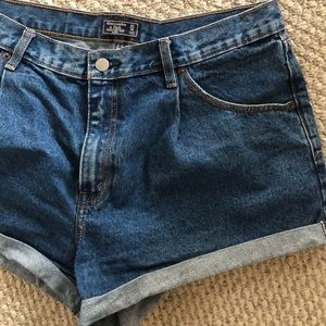 Abercrombie and Fitch Annie High Rise Jean Shorts